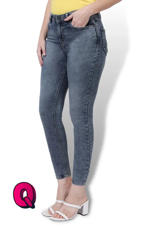 High-Rise HipSter Cleans Faded Ash Jeans